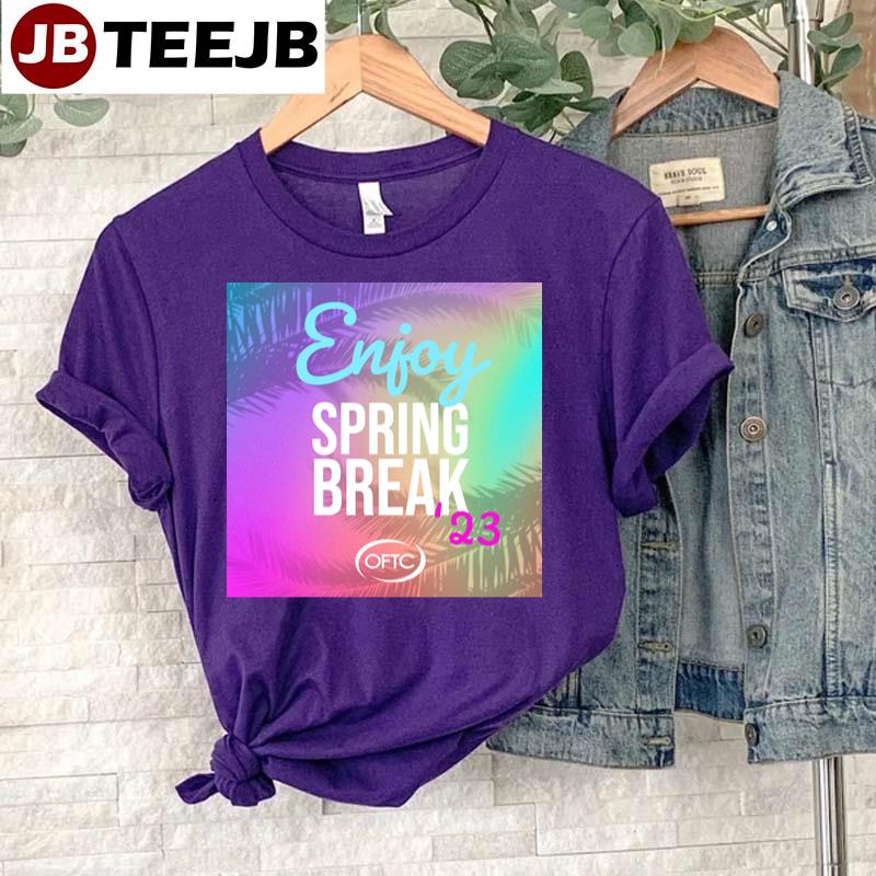 Enjoy Spring Break 2023 Unisex T-Shirt
