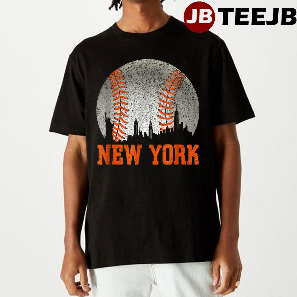 Vintage New York Ny Skyline Baseball Vintage Met At Gameda Unisex T-Shirt