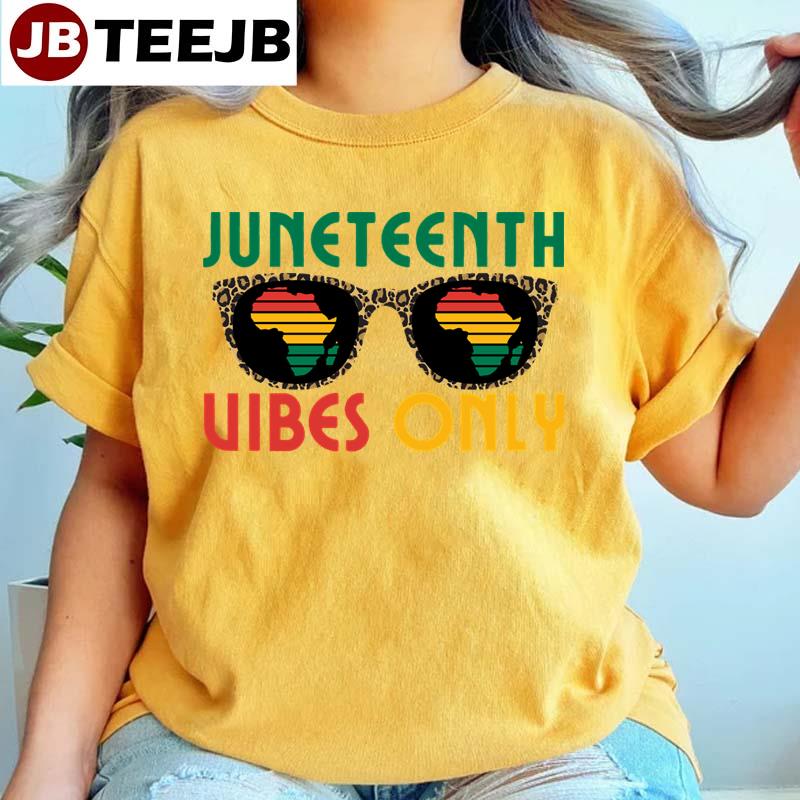 Junenth Vibes Only Unisex T-Shirt