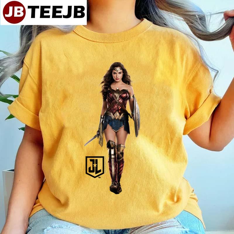 Justice League Wonder Woman On Battlefield Unisex T-Shirt