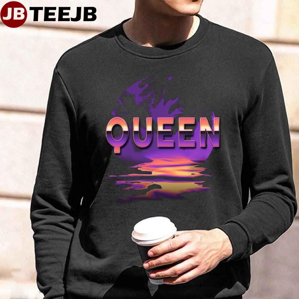 Queen Vintage Styles Purple Color 70s 80s 90s Unisex T-Shirt Queen Vintage Styles Purple Color 70s 80s 90s Unisex T-Shirt