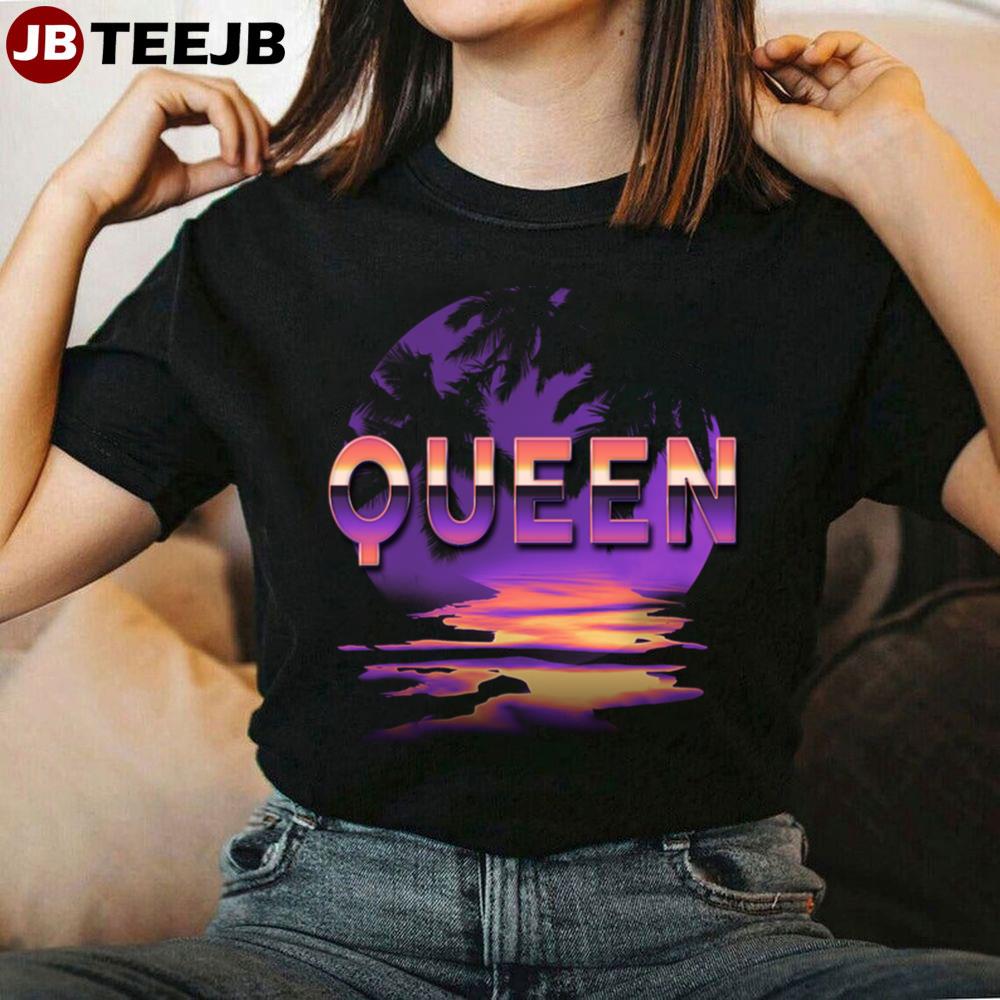 Queen Vintage Styles Purple Color 70s 80s 90s Unisex T-Shirt Queen Vintage Styles Purple Color 70s 80s 90s Unisex T-Shirt