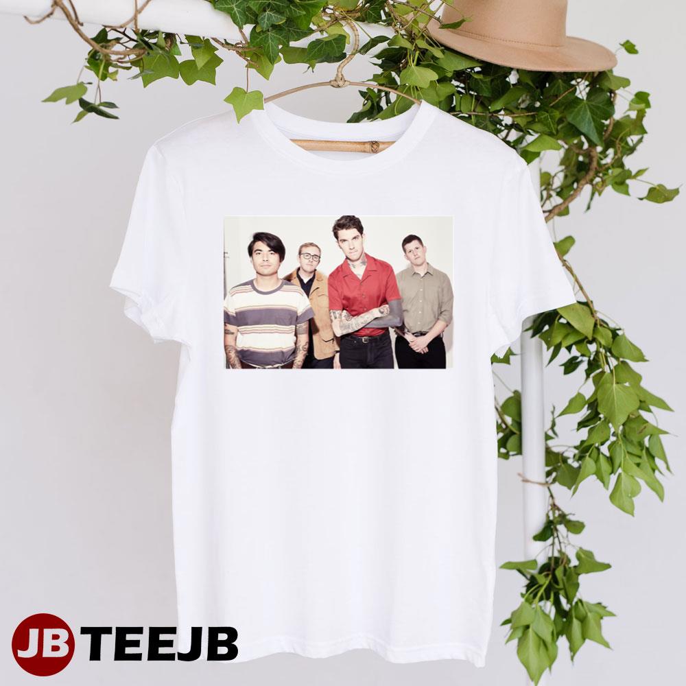 Retro Art Tour 2019 Joyce Manor Unisex T-Shirt