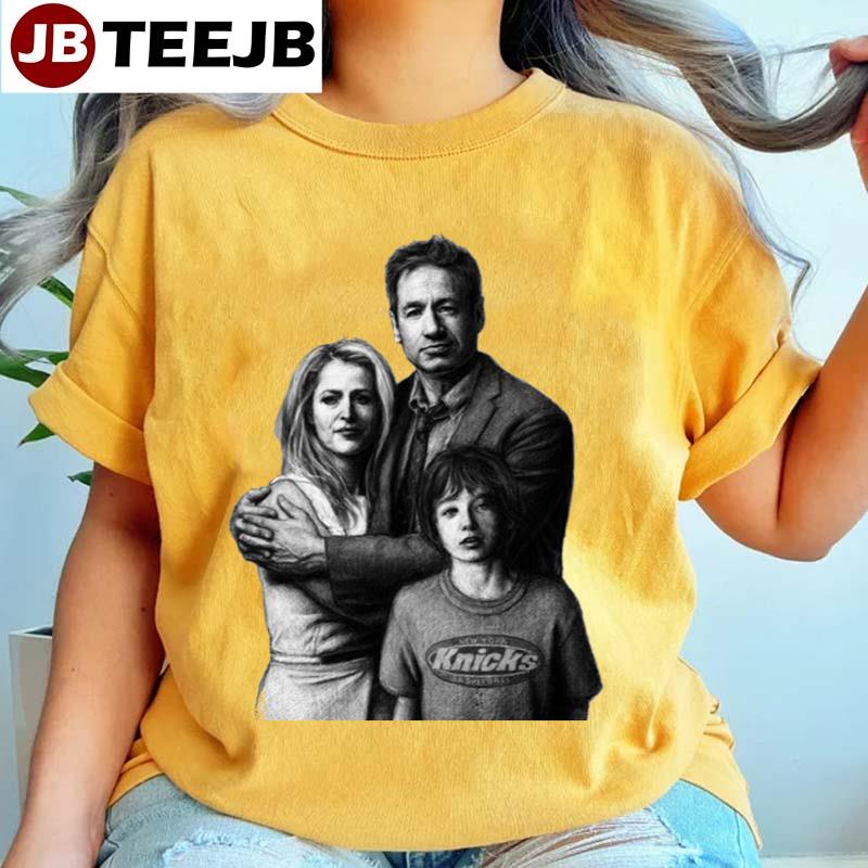 Scully And Mulder Family X- Files Unisex T-Shirt