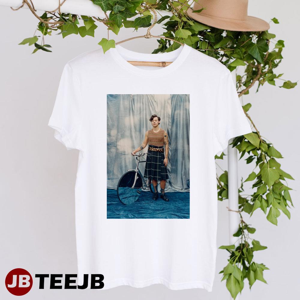 Harry Styles Vogue Cover Music Design TeeJB Unisex T-Shirt