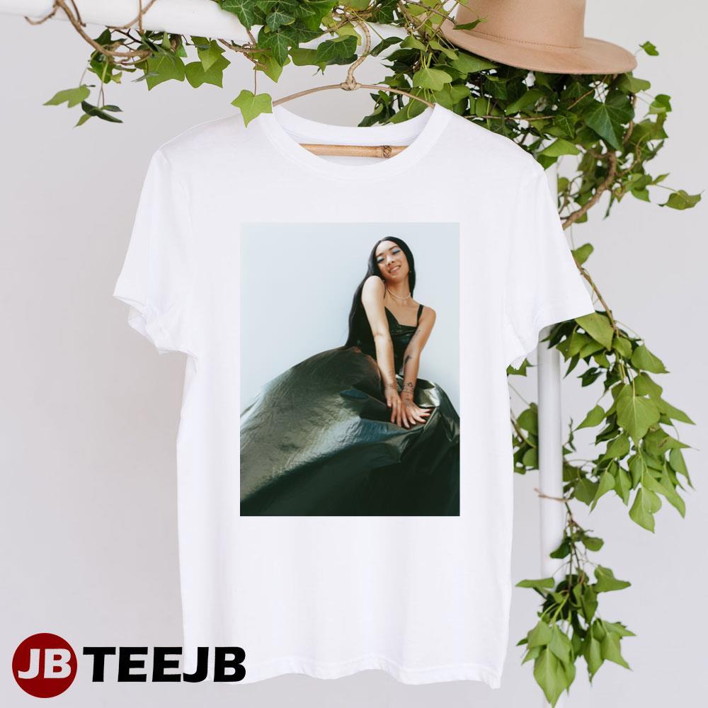 Rina Sawayama Singer Model Music TeeJB Unisex T-Shirt