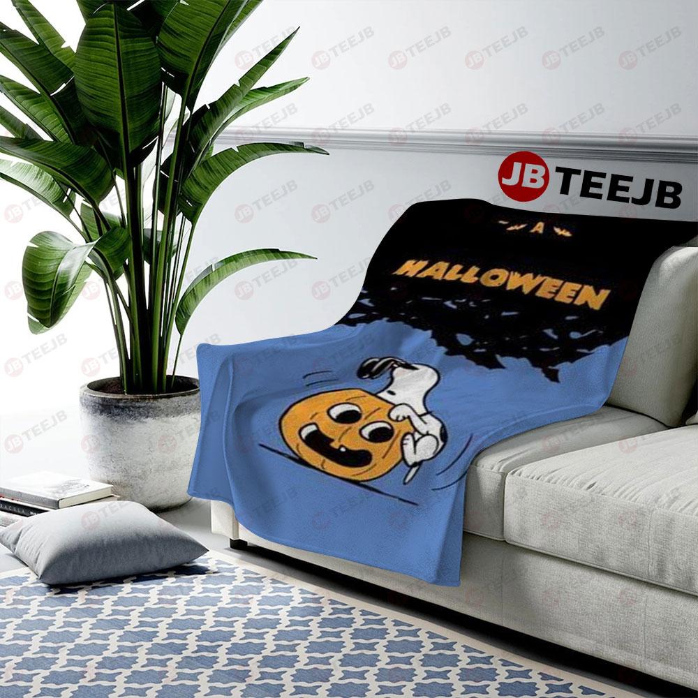 Snoopy With It’s The Great Pumpkin Charlie Brown Halloween TeeJB US Cozy Blanket