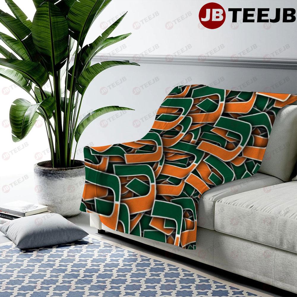 University Of Miami Hurricanes 22 American Sports Teams TeeJB US Cozy Blanket