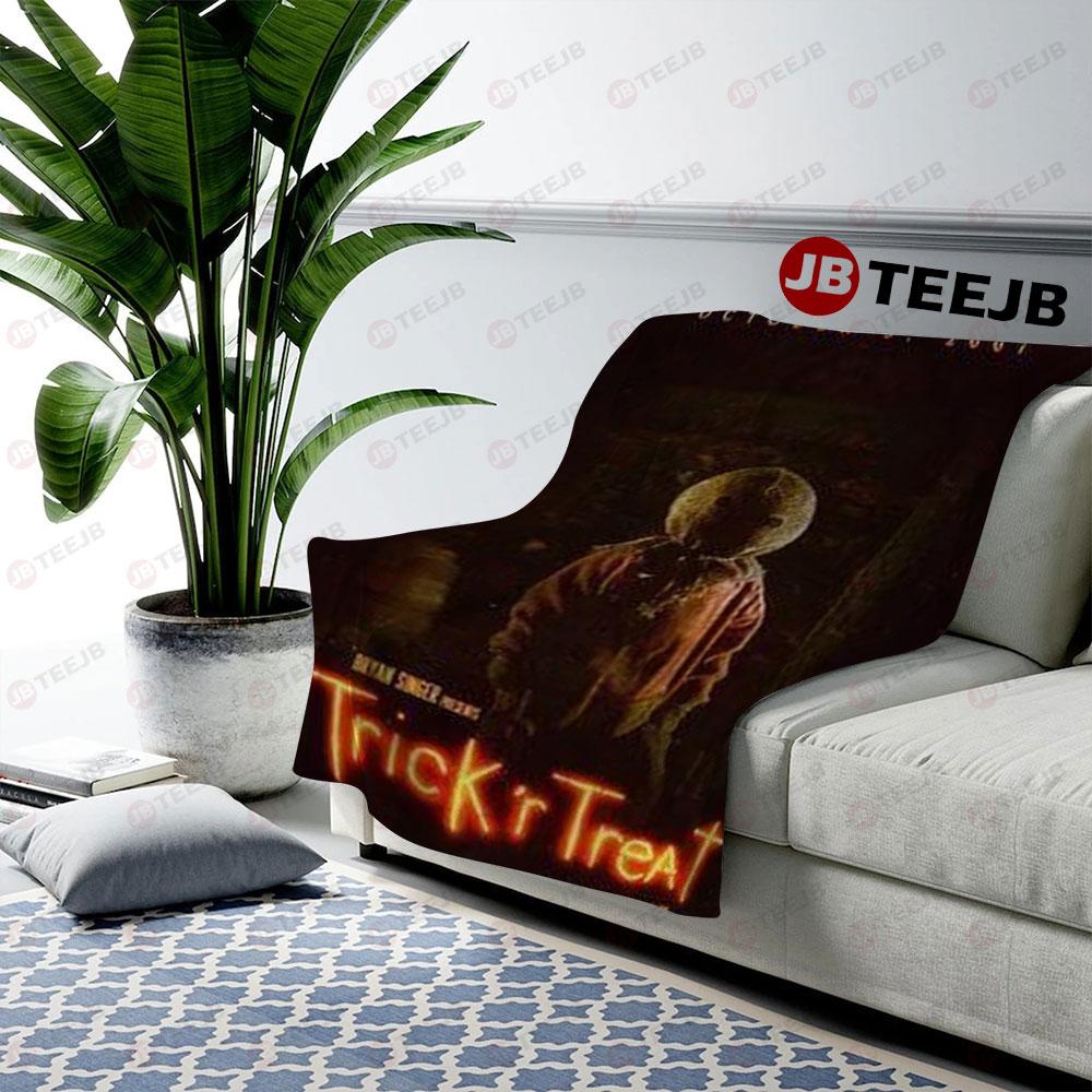 Dark Sam Trick ‘R Treat Halloween TeeJB US Cozy Blanket