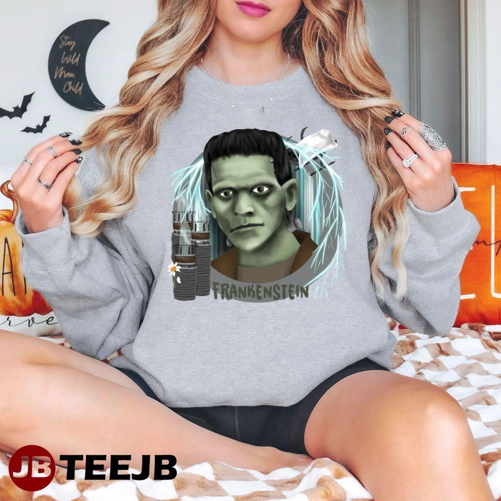 Retro Robot Frankenstein Halloween TeeJB Unisex T-Shirt