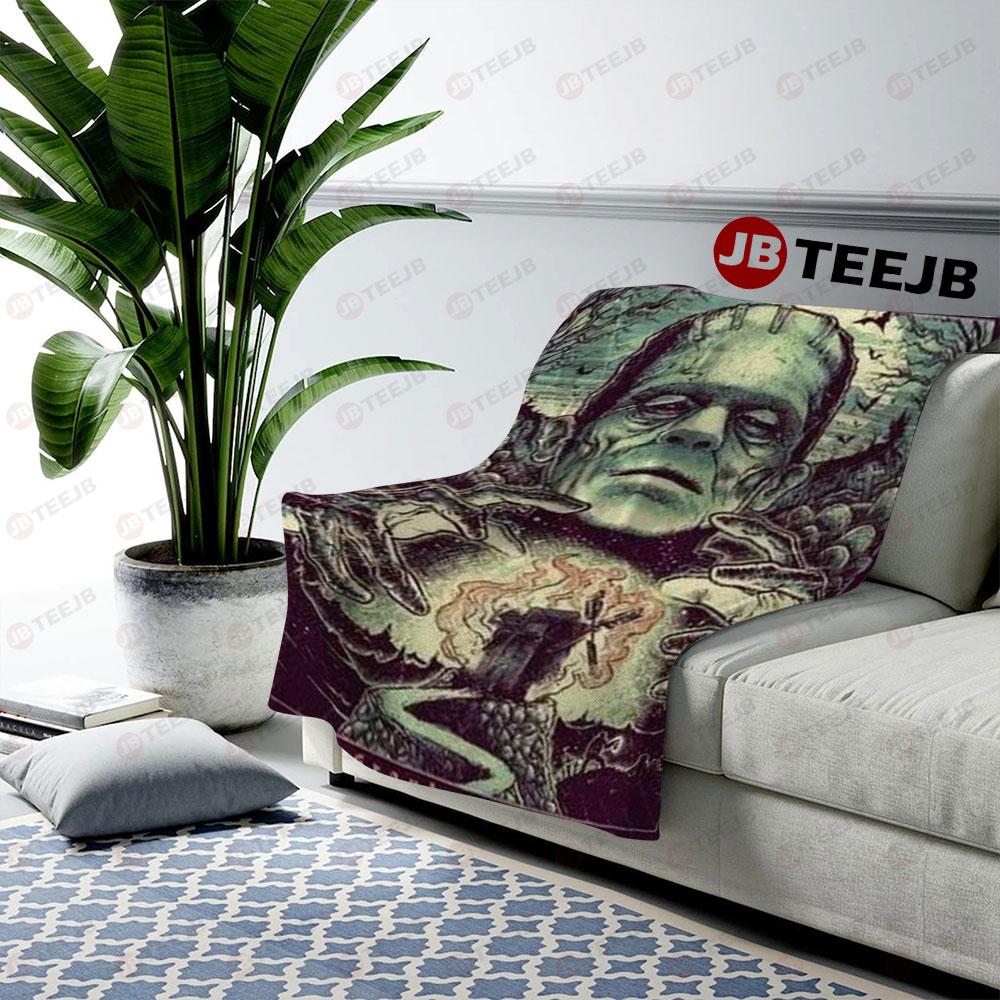 Universal Style Monsters Frankenstein Halloween TeeJB US Cozy Blanket