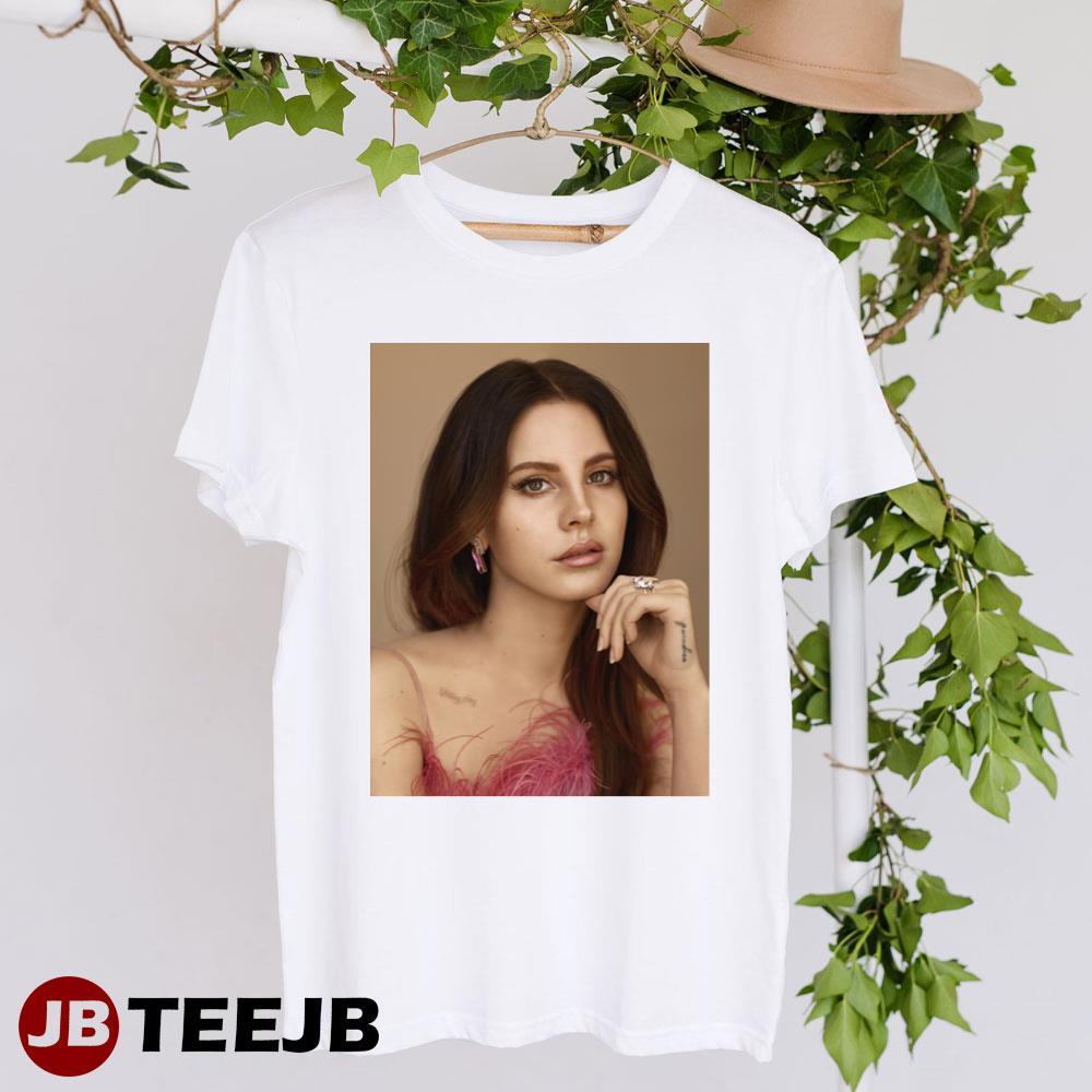 Lana Del Rey Elizabeth Grant Singer Music TeeJB Unisex T-Shirt