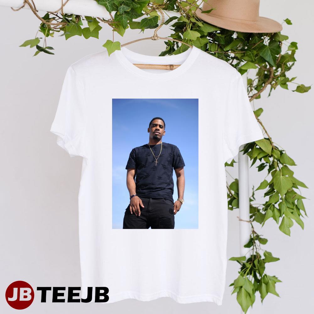 Reason Robert Lee Gill Jr Rapper Music TeeJB Unisex T-Shirt